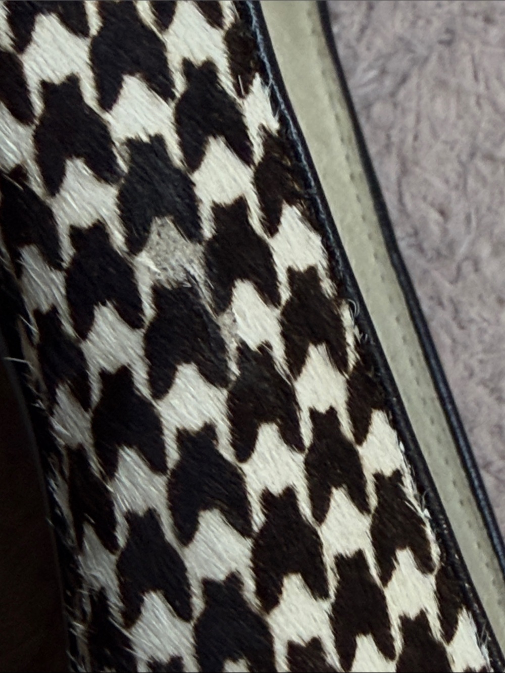 MICHAEL Michael Kors Black & White Houndstooth Pointed Toe Kitten Heels - Picture 4 of 6
